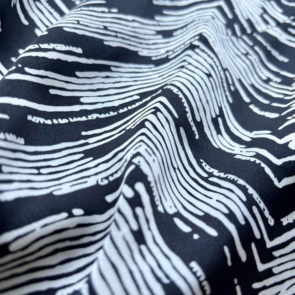 ARTHUR LEVINE BLACK & WHITE DRESS - Picture 6 of 6